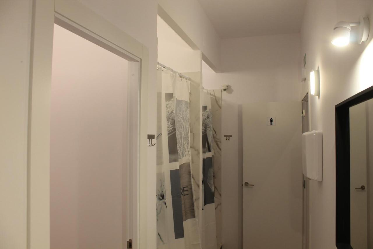 M Pods Malaga Hotel ภายนอก รูปภาพ