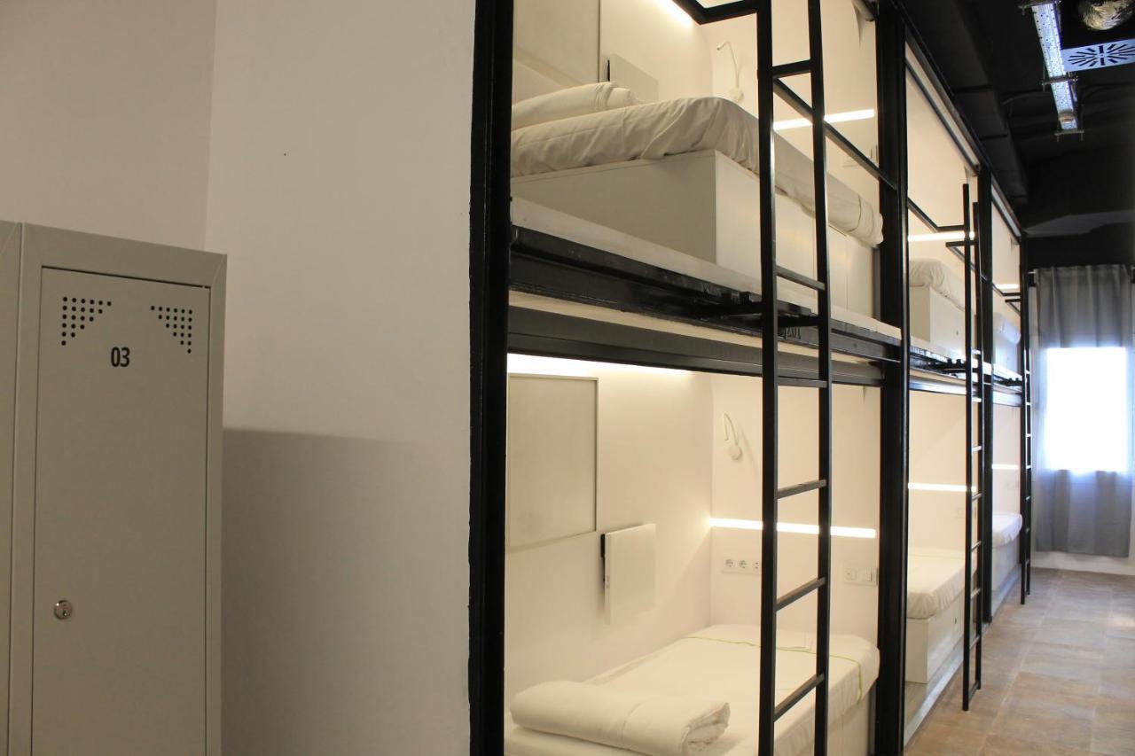 M Pods Malaga Hotel ภายนอก รูปภาพ