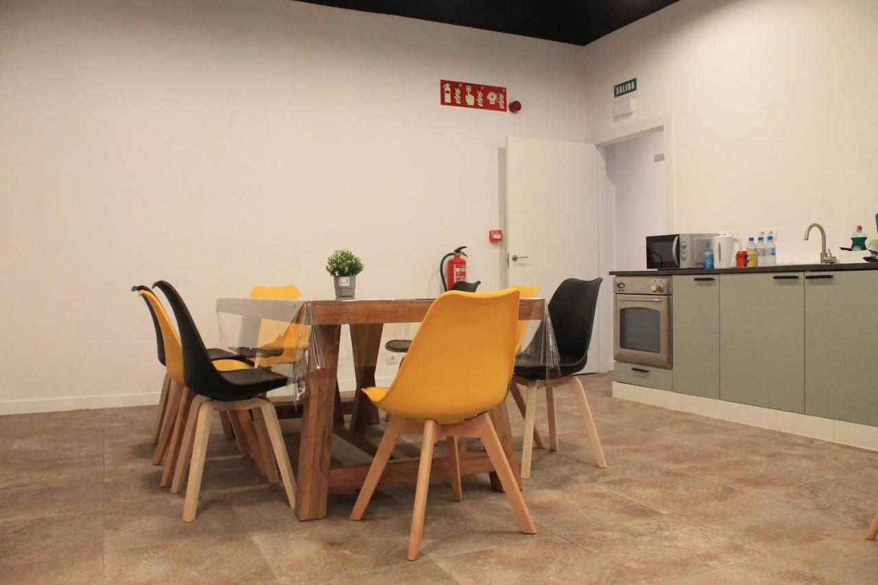 M Pods Malaga Hotel ภายนอก รูปภาพ
