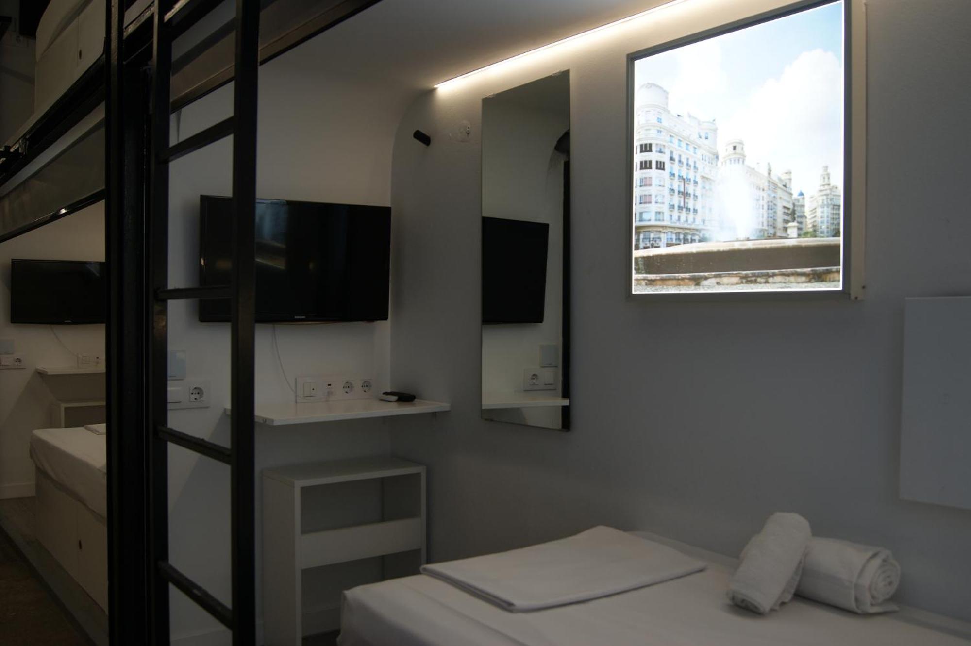M Pods Malaga Hotel ภายนอก รูปภาพ