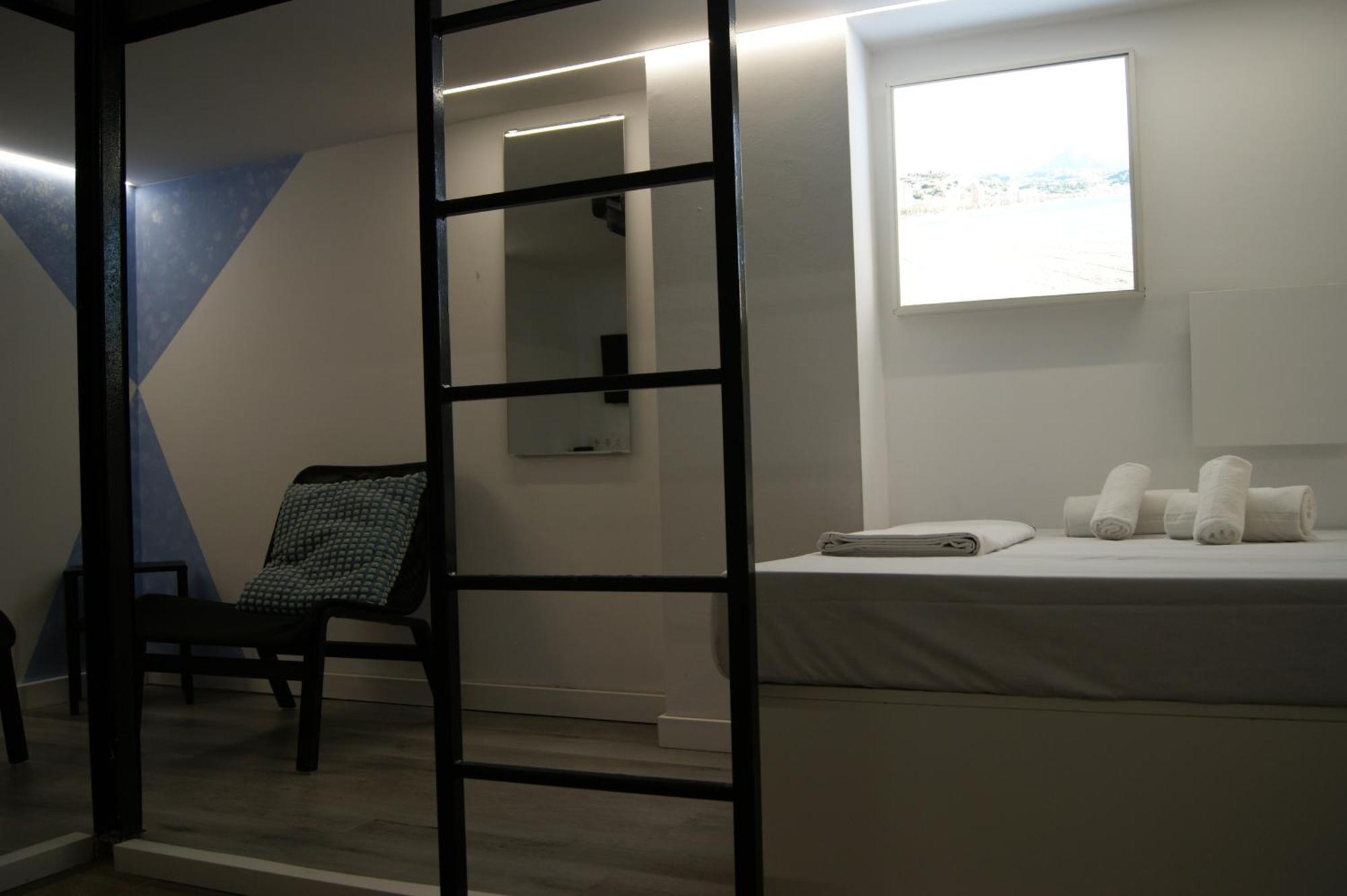 M Pods Malaga Hotel ภายนอก รูปภาพ