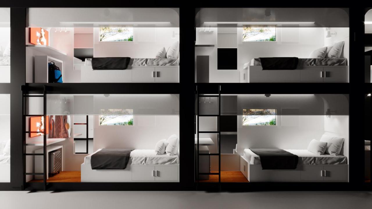 M Pods Malaga Hotel ภายนอก รูปภาพ